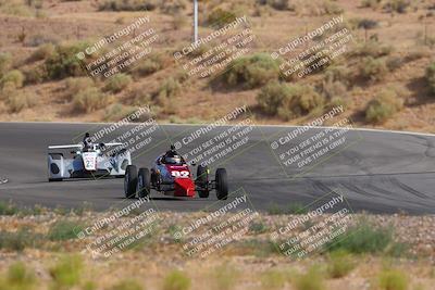 media/Jun-01-2025-CalClub SCCA (Sun) [[eae223c5dd]]/Group 3/Qualifying/
